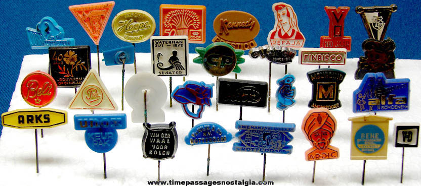 (31) Different Old Netherlands Advertising Pins