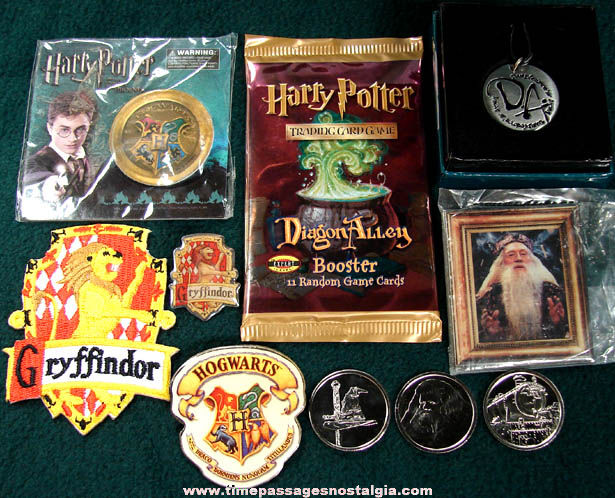 (20) Different Small Harry Potter Character Items