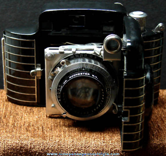 1930s Kodak Bantam Special Art Deco Camera With Leather Case