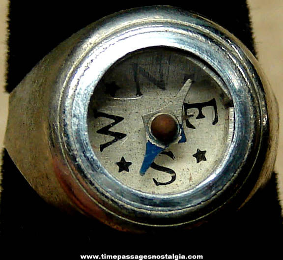 Old Metal Premium Toy Compass Ring