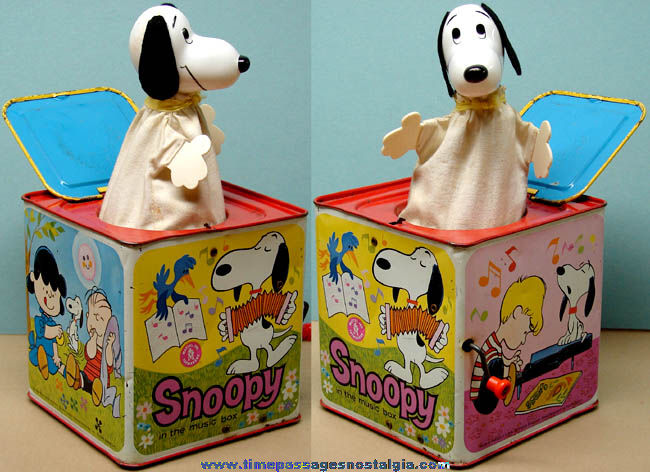 1966 Mattel Snoopy & Peanuts Character Toy Jack in a Box