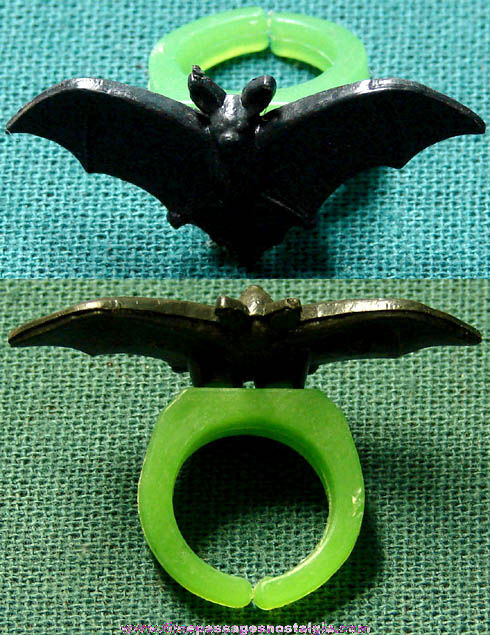 Old Gum Ball Machine Toy Prize Bat Ring