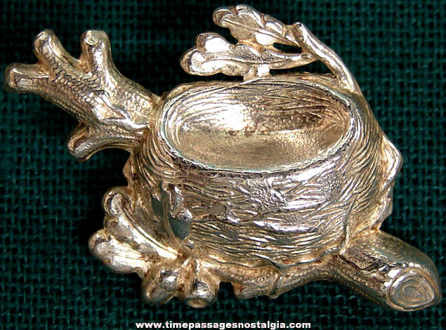 Old Silver Metal Bird Nest Jewelry Pin