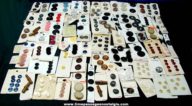 (253) Old Carded Clothing Buttons