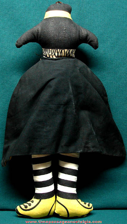 Old McDonald’s Hamburglar Advertising Character Cloth Doll