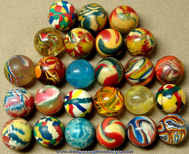 (25) Colorful Old Gum Ball Machine Prize Super Balls