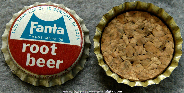 (100) Old Unused Cork Lined Fanta Root Beer Soda Bottle Caps