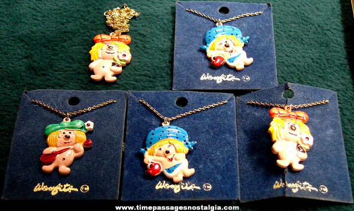 (5) Old Colorful Unused Cartoon Character Dog Childrens Necklaces