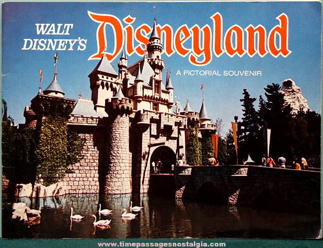 Colorful 1973 Walt Disney Disneyland Pictorial Souvenir Booklet