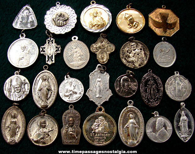 (25) Different Old Christian or Catholic Religious Medallion Pendant Jewelry Charms