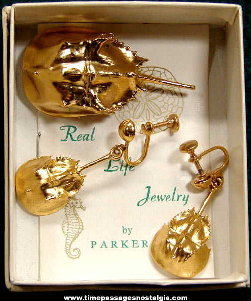 Old Boxed Parker Real Life Jewelry Gold Plated Horseshoe Crab Pin & Earrings Set