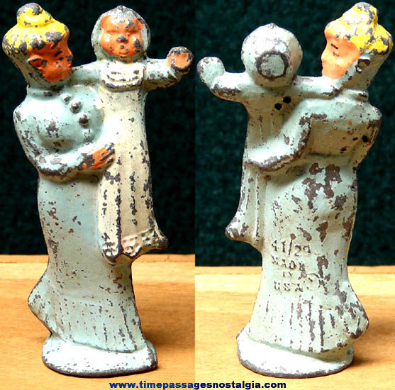 Old Manoil or Barclay Painted Metal Toy Mother & Baby Play Set Figure