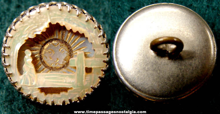Colorful Old Two Layered Carved Shell Clothing Button