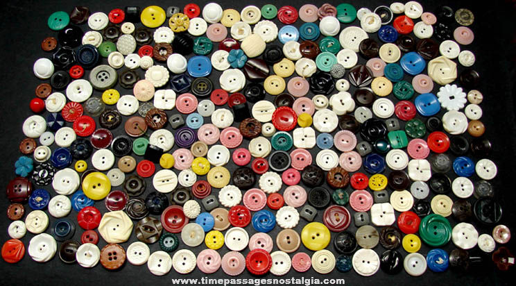 (300) Colorful Antique Plastic Clothing Buttons