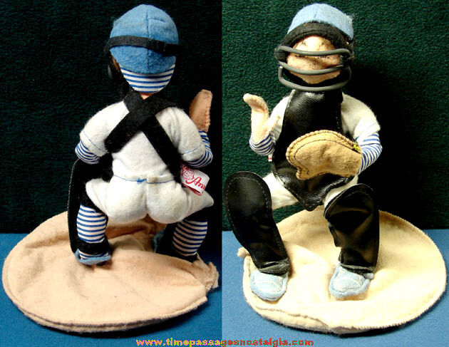 1994 Annalee Baseball Catcher Doll Figurine