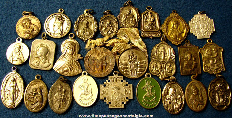(25) Old Christian or Catholic Religious Medallion Pendant Jewelry Charms