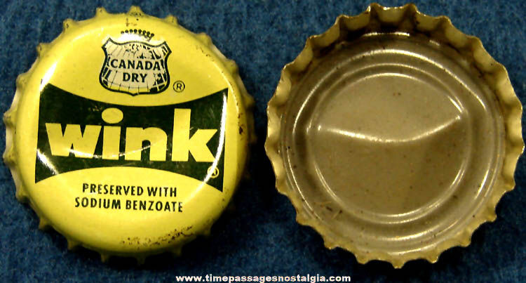 (52) Old Canada Dry Wink Soda Advertising Metal Bottle Caps