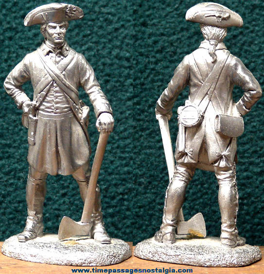 Old Cast Pewter or Lead American Militiaman Soldier Figurine