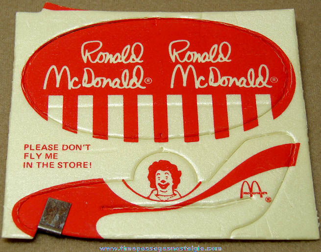 Unused ©1977 McDonald’s Restaurant Ronald McDonald Toy Prize Styrofoam Glider Airplane