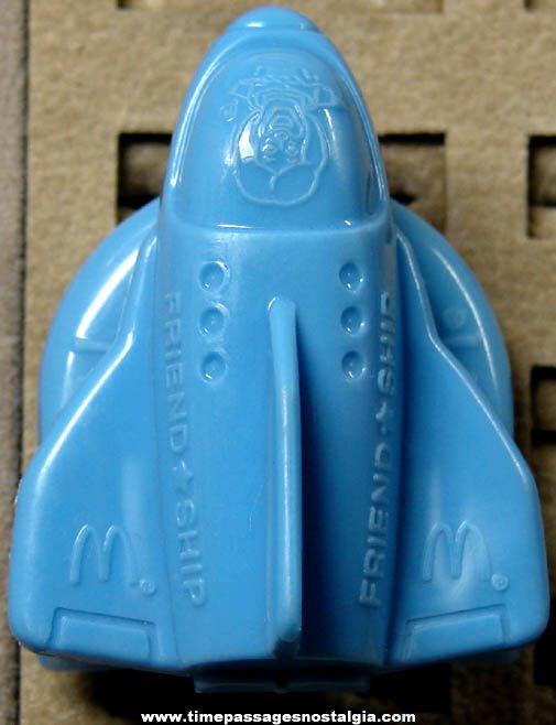 1985 McDonald’s Restaurant Friendship Space Shuttle Happy Meal Toy Prize Ring