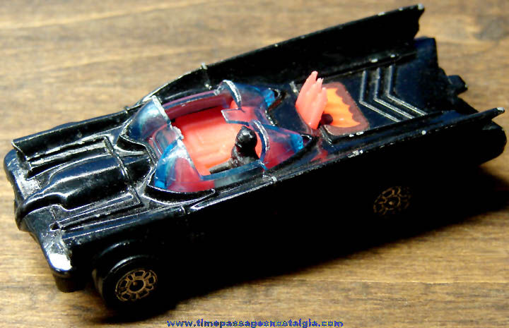©1976 D.C. Comics Batman Batmobile Corgi Juniors Diecast Toy Car