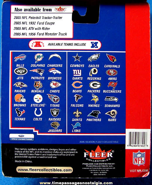 Unopened 2005 Fleer New England Patriots Football Ford Mustang Die Cast Toy Car
