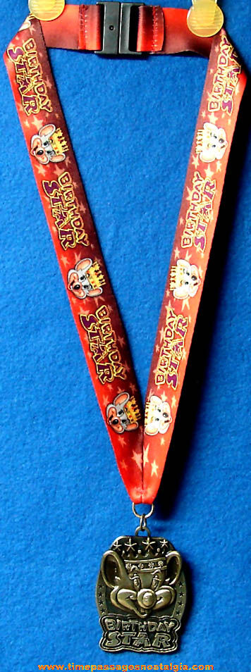 Chuck E. Cheese Arcade Advertising Souvenir Birthday Star Medal Ribbon Necklace