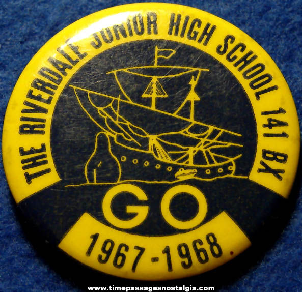 1967 - 1968 Riverdale Junior High School Advertising Pin Back Button
