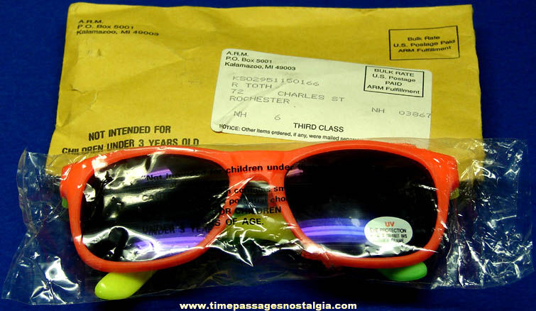 Colorful Unused 1980s Cereal Premium Sun Glasses With Mailer Envelope