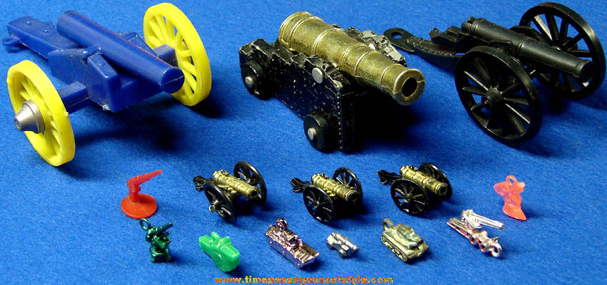 (14) Small or Miniature Old Metal and Plastic Toy Military Cannons, Guns, & Tanks