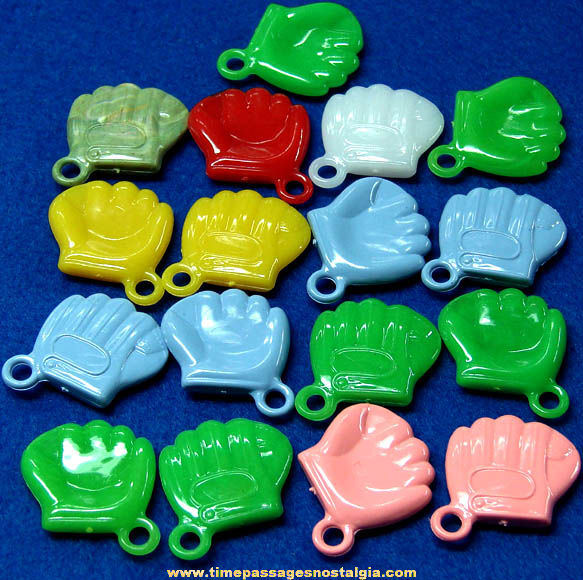 (17) Small Old Colorful Baseball Glove Sports Gum Ball Machine Prize Novelty Charms