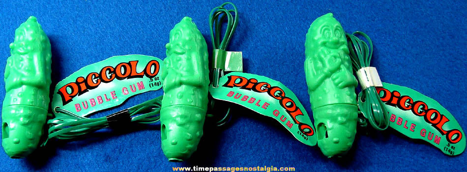 (3) Unopened 1990s Piccolo Bubble Gum Pickle Character Novelty Toy Whistle Necklaces