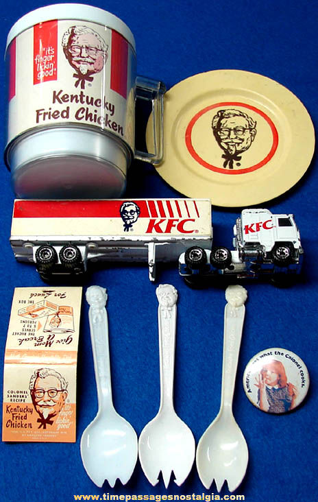 (8) Old Colonel Sanders & Kentucky Fried Chicken Advertising & Premium Items