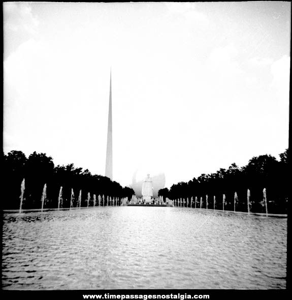 (27) 1939 - 1940 New York World’s Fair Visitor Photograph Negatives