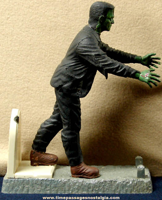 1961 Universal Pictures Aurora Plastics Frankenstein Monster Character Figure Model