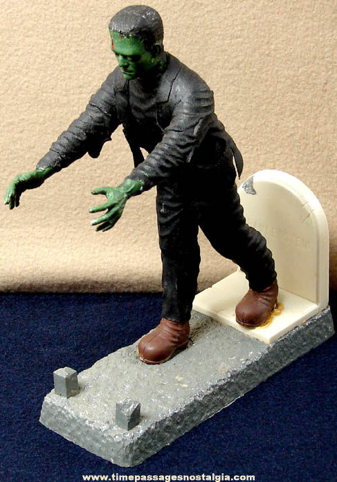 1961 Universal Pictures Aurora Plastics Frankenstein Monster Character Figure Model