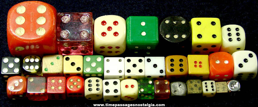 (33) Different Colorful Old Game Dice