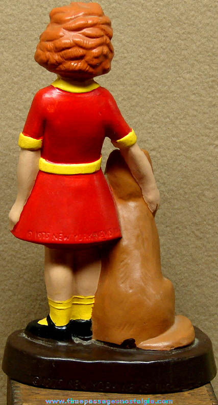 ©1975 New York News Little Orphan Annie & Sandy Comic Strip Character Statue Figurine