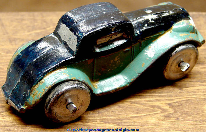 Old Barclay or Manoil Die Cast Metal Toy Car