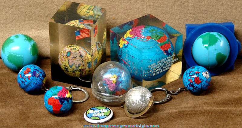 (10) Small Colorful Planet Earth Related Items