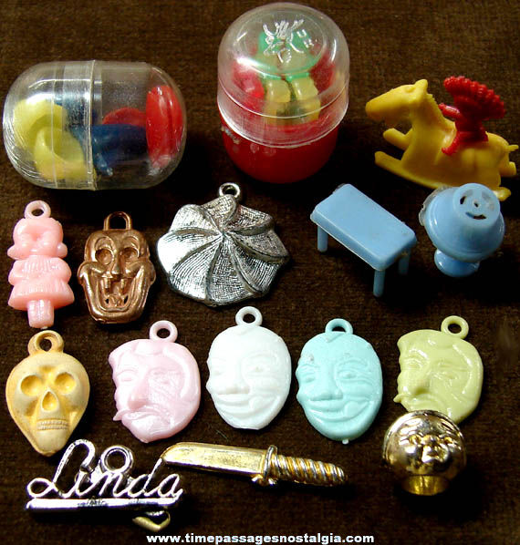 (16) Unusual Old Gum Ball Machine Prize Miniature Toys and Charms