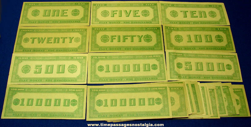 (33) Old Western Publishing Company Toy Currency Play Money Notes or Bills