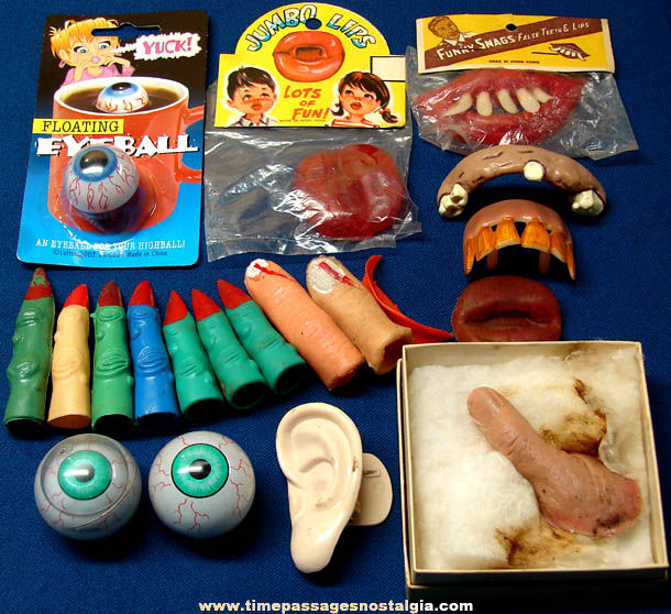 (20) Old Novelty Toy Joke or Trick Body Part Items