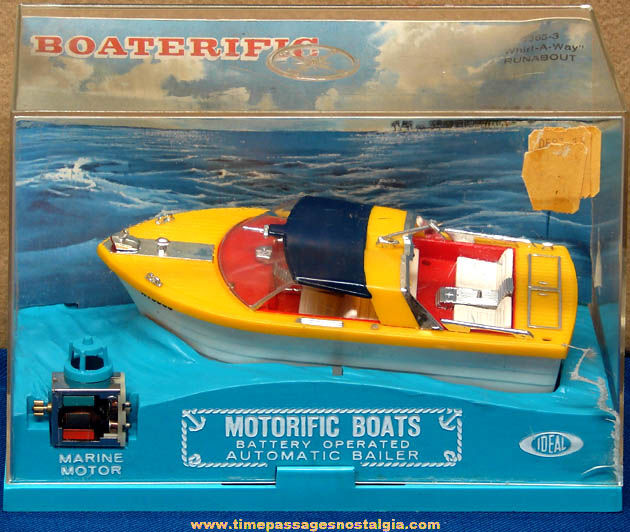 Boxed 1967 Ideal Motorific Whirl A Way Runabout Motorized Toy Boat
