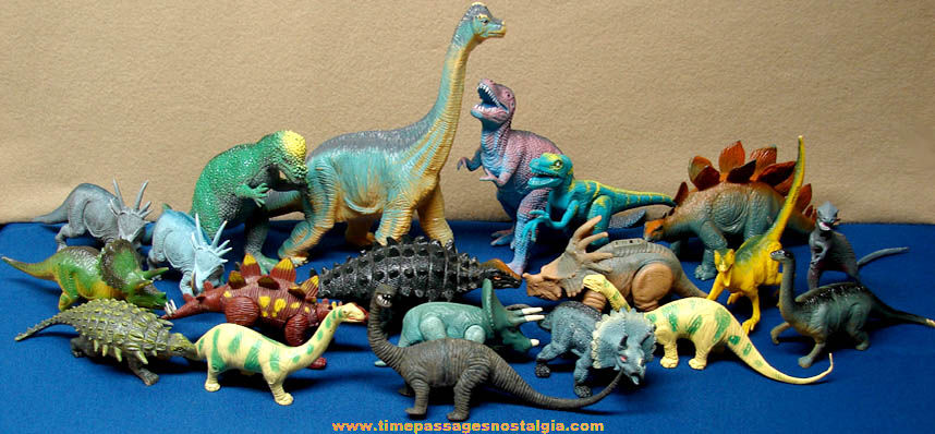 (20) Large Painted Plastic Prehistoric Dinosaur Play Set Figures