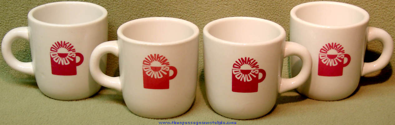 (4) Matching Heavy Old Dunkin’ Donuts Advertising Coffee Cups