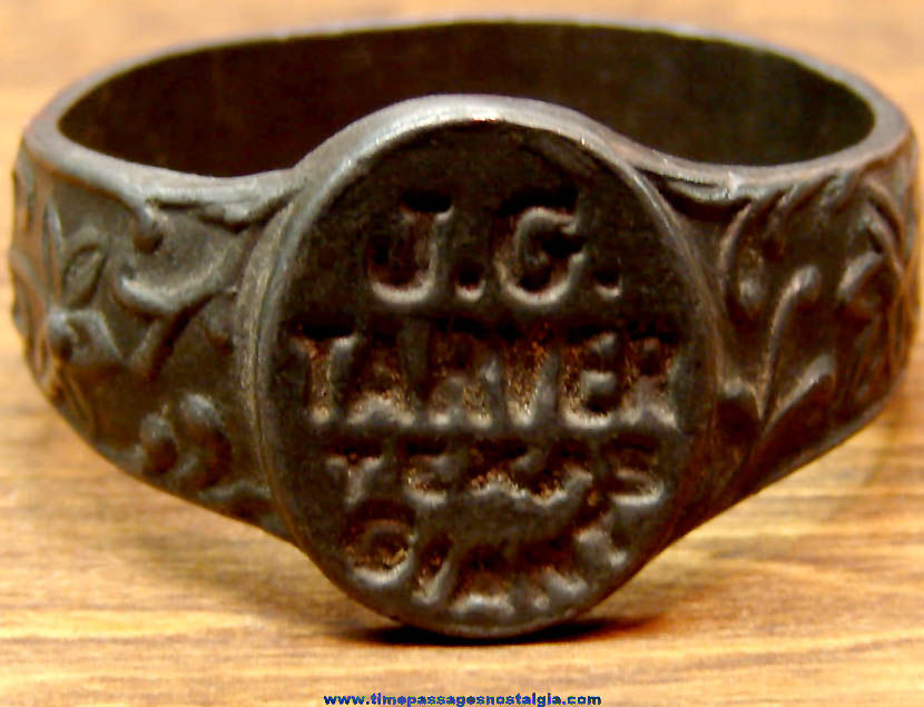 Old Circus Freak Show J. G. Tarver Texas Giant Advertising Souvenir Ring