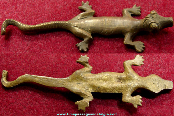 Small Old Brass Metal Baby Alligator Animal Figurine