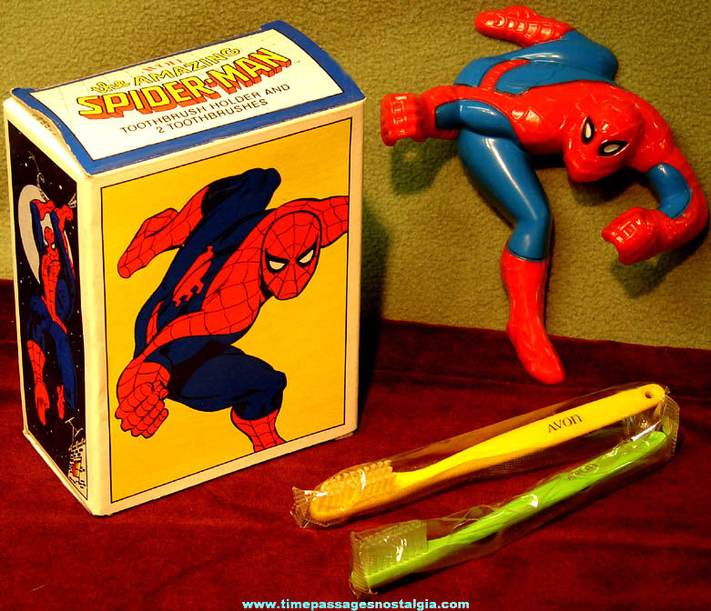 Boxed & Unused 1979 Marvel Comics Spiderman Character Tooth Brush Holder with Brushes