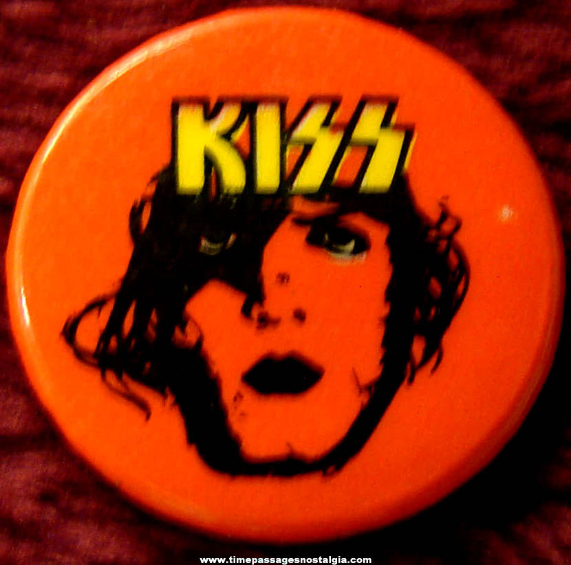 Colorful Small Old Paul Stanley KISS Music Pin Back Button